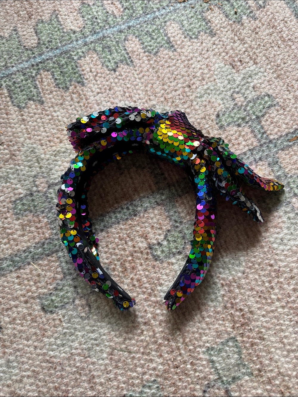 Lele Sadoughi Rainbow Sequin Holly Headband | Like New Condition